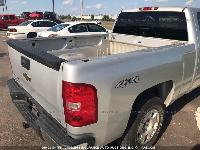 1GCSKREAXAZ242137 - 2010 CHEVROLET SILVERADO K1500 LS SILVER photo 6