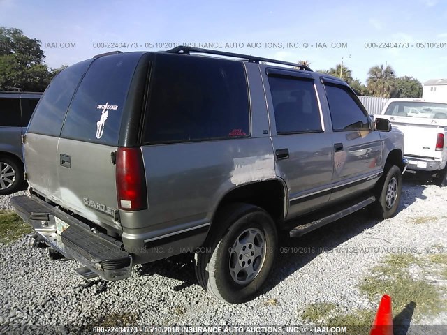 1GNEK13R7XJ533362 - 1999 CHEVROLET TAHOE K1500 GRAY photo 4