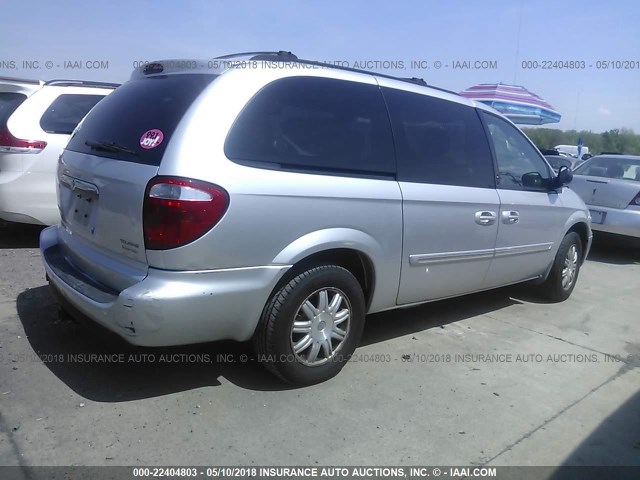 2A4GP54L26R812694 - 2006 CHRYSLER TOWN & COUNTRY TOURING SILVER photo 4