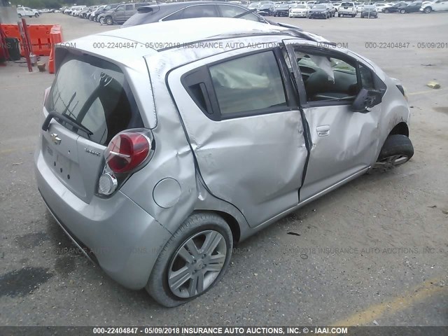 KL8CD6S97EC533364 - 2014 CHEVROLET SPARK 1LT SILVER photo 4