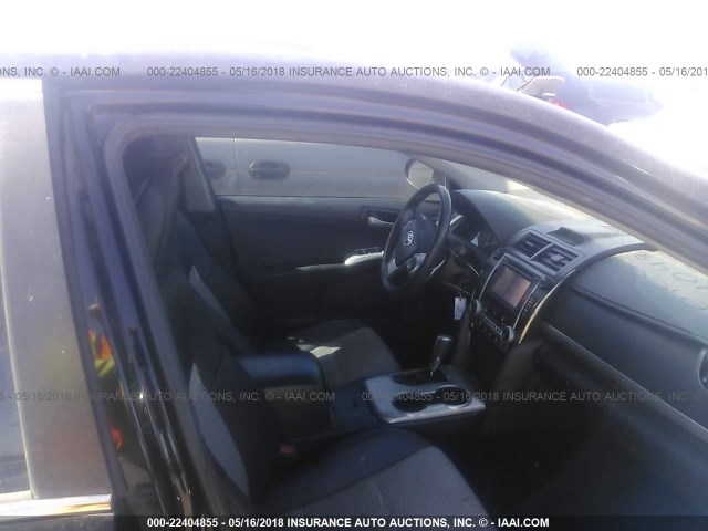 4T1BF1FK9EU458704 - 2014 TOYOTA CAMRY L/SE/LE/XLE Qara foto 5