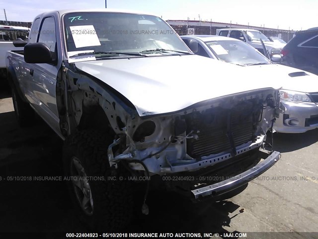 5TEWN72N63Z172308 - 2003 TOYOTA TACOMA XTRACAB SILVER photo 6