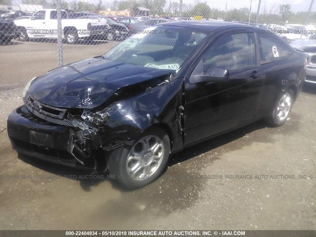 1FAHP33N08W243569 - 2008 FORD FOCUS SE/SEL/SES BLACK photo 2