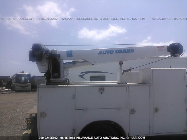 1FDAF56S53EC57604 - 2003 FORD F550 SUPER DUTY WHITE photo 7