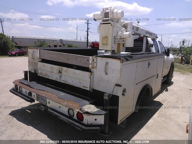 1GC5KZCG5BZ391299 - 2011 CHEVROLET K3500 SILVERADO K3500 WHITE photo 4