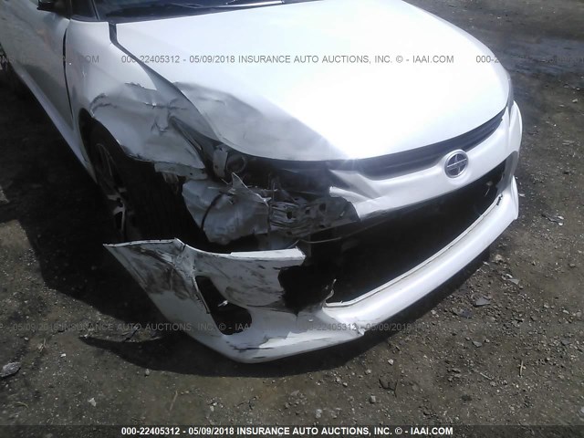 JTKJF5C78FJ000543 - 2015 TOYOTA SCION TC 白色 照片 6