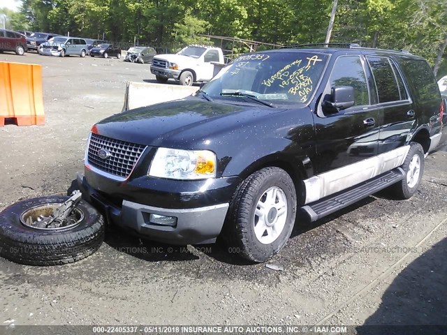 1FMRU15W03LB07871 - 2003 FORD EXPEDITION XLT შავი ფოტო 2