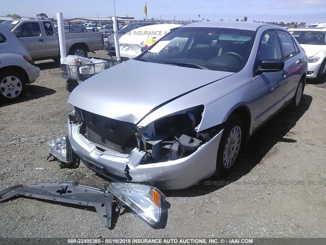 1HGCM56125A168191 - 2005 HONDA ACCORD DX SILVER photo 2