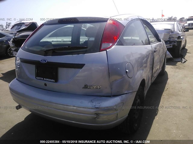 1FAHP31N27W230579 - 2007 FORD FOCUS ZX3/S/SE/SES SILVER photo 4