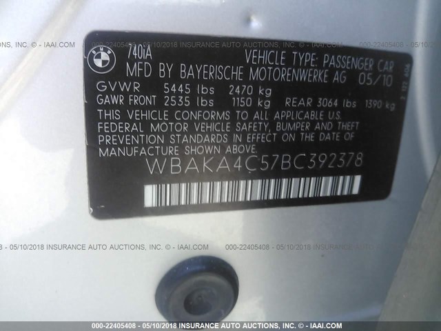 WBAKA4C57BC392378 - 2011 BMW 740 I SILVER photo 9