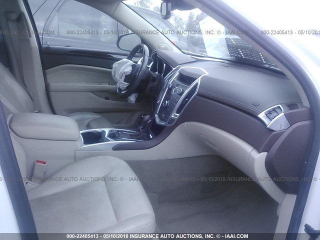 3GYFNAEY3BS541274 - 2011 CADILLAC SRX LUXURY COLLECTION WHITE photo 5