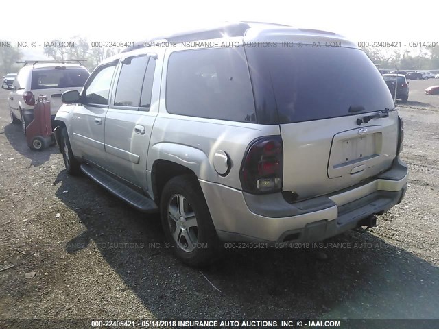 1GNET16M656206285 - 2005 CHEVROLET TRAILBLAZER EXT LS/EXT LT SILVER photo 3