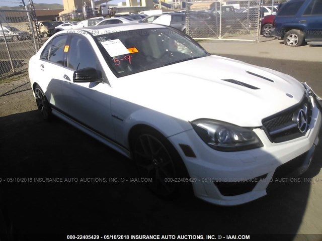 WDDGF7HB4EG164920 - 2014 MERCEDES-BENZ C 63 AMG WHITE photo 1