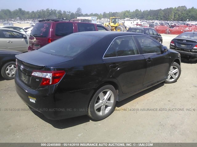 4T1BF1FK5EU366246 - 2014 TOYOTA CAMRY L/SE/LE/XLE 黑色 照片 4