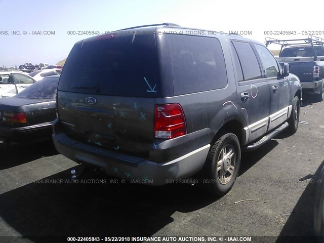 1FMRU15W93LC28740 - 2003 FORD EXPEDITION XLT GRAY photo 4