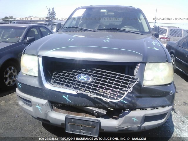 1FMRU15W93LC28740 - 2003 FORD EXPEDITION XLT GRAY photo 6