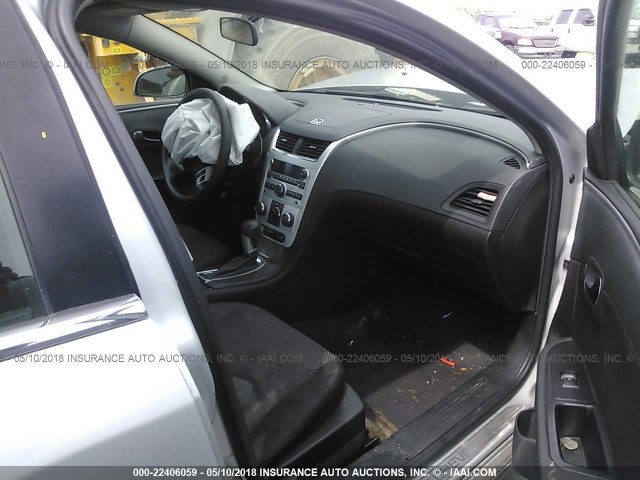 1G1ZC5EU9CF143482 - 2012 CHEVROLET MALIBU 1LT 银色 照片 5