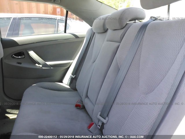 4T4BF3EK5BR098071 - 2011 TOYOTA CAMRY SE/LE/XLE WHITE photo 8