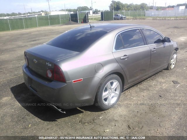 1G1ZB5E14BF271877 - 2011 CHEVROLET MALIBU LS ვერცხლისფერი ფოტო 4