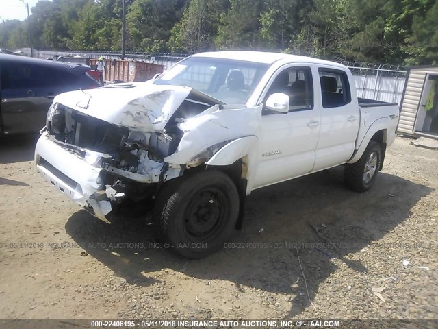 5TFLU4EN0EX089774 - 2014 TOYOTA TACOMA DOUBLE CAB 白色 照片 2