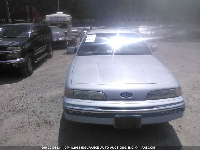 2FALP74W9NX250030 - 1992 FORD CROWN VICTORIA LX BLUE photo 6