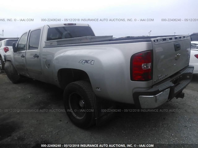 1GCJK33618F169310 - 2008 CHEVROLET SILVERADO K3500 GOLD photo 3