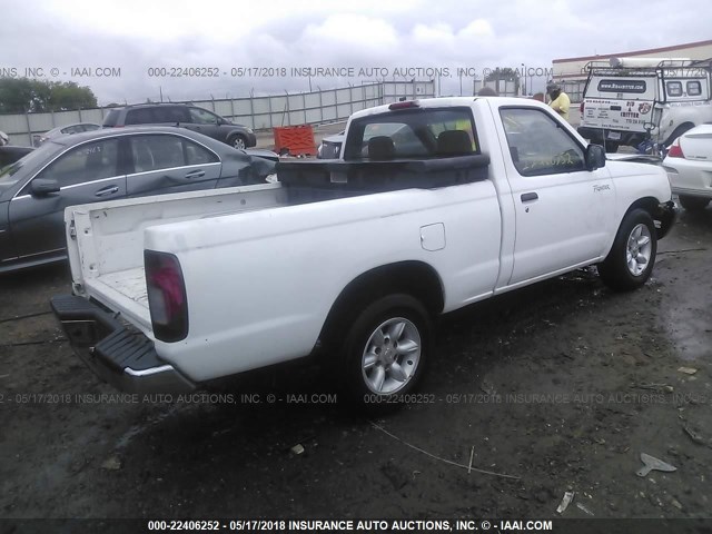 1N6DD21S1WC383033 - 1998 NISSAN FRONTIER XE WHITE photo 4