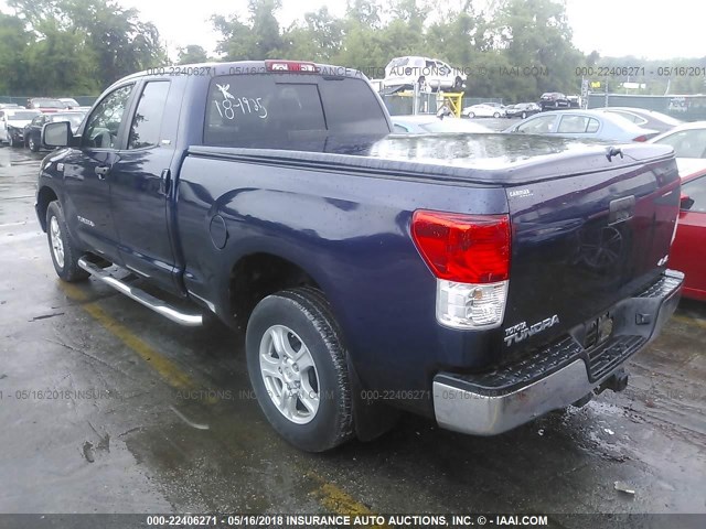 5TFUY5F17AX143639 - 2010 TOYOTA TUNDRA DOUBLE CAB SR5 BLUE photo 3