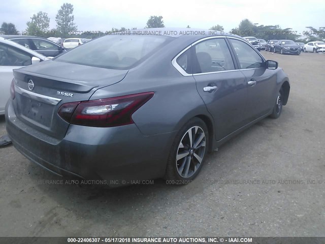 1N4BL3AP1HC175614 - 2017 NISSAN ALTIMA 3.5SL/3.5 SR GRAY photo 4