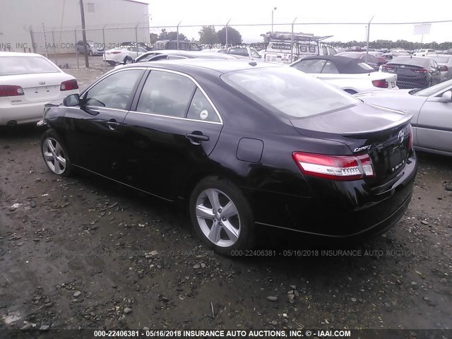 4T1BF3EK3BU725571 - 2011 TOYOTA CAMRY SE/LE/XLE 黑色 照片 3
