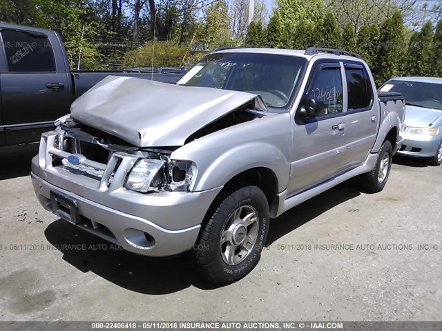 1FMDU77K84UB50888 - 2004 FORD EXPLORER SPORT TR  SILVER photo 2