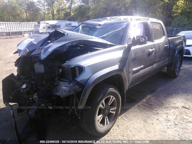 3TMDZ5BN0GM011438 - 2016 TOYOTA TACOMA DBL CAB/SR5/TRD SPORT/OR GRAY photo 2
