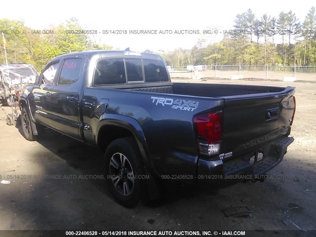 3TMDZ5BN0GM011438 - 2016 TOYOTA TACOMA DBL CAB/SR5/TRD SPORT/OR GRAY photo 3