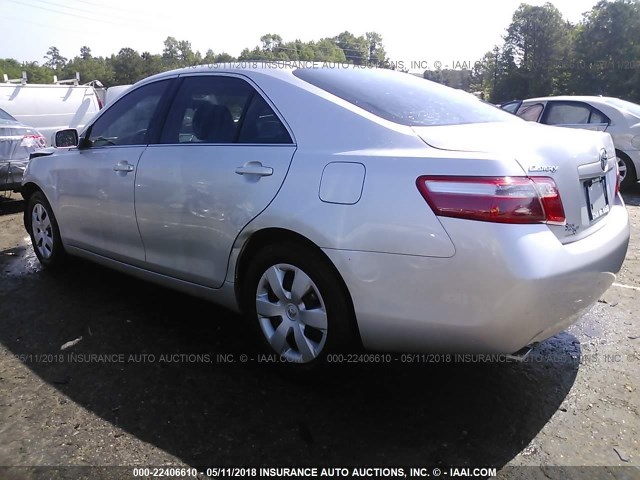 4T1BK46K39U082715 - 2009 TOYOTA CAMRY SE/LE/XLE SILVER photo 3