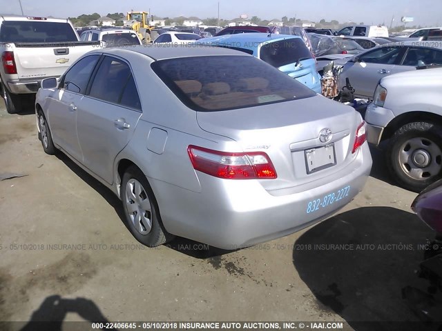 4T1BE46K49U284082 - 2009 TOYOTA CAMRY SE/LE/XLE SILVER photo 3