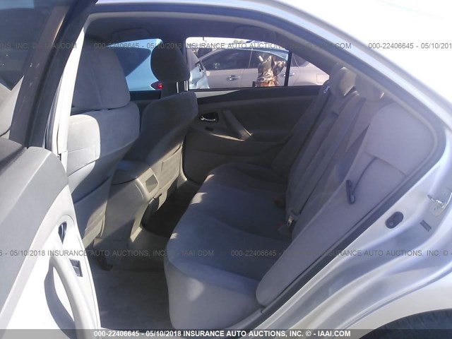 4T1BE46K49U284082 - 2009 TOYOTA CAMRY SE/LE/XLE SILVER photo 8