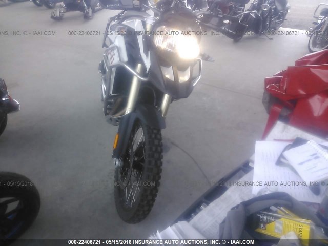 WB10B120XEZL06975 - 2014 BMW F800 GS WHITE photo 5