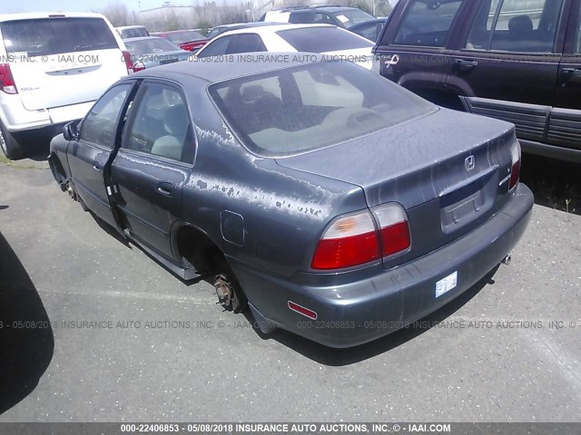 1HGCD5680VA166663 - 1997 HONDA ACCORD VALUE GREEN photo 3