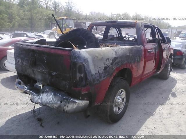 3C6UR5CJ3HG624947 - 2017 RAM 2500 ST RED photo 4