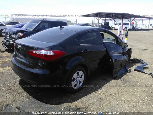 KNAFX4A66G5501310 - 2016 KIA FORTE LX BLACK photo 4