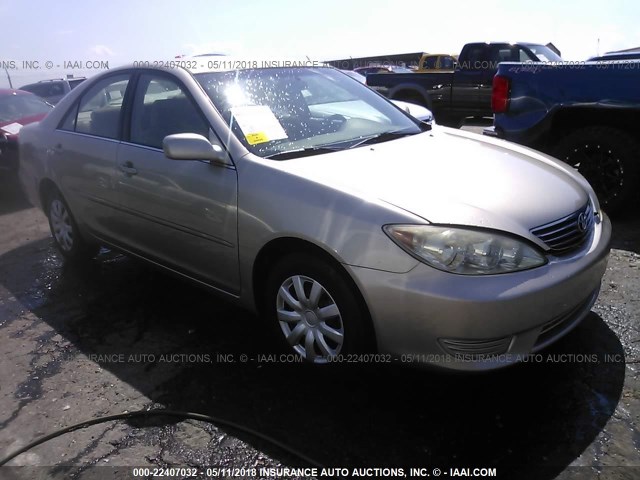 JTDBE32K963048405 - 2006 TOYOTA CAMRY LE/XLE Gold Foto 1