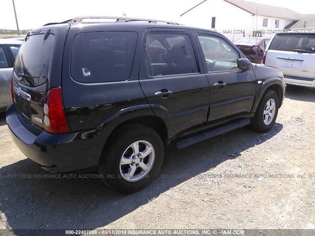4F2CZ96185KM56797 - 2005 MAZDA TRIBUTE S შავი ფოტო 4