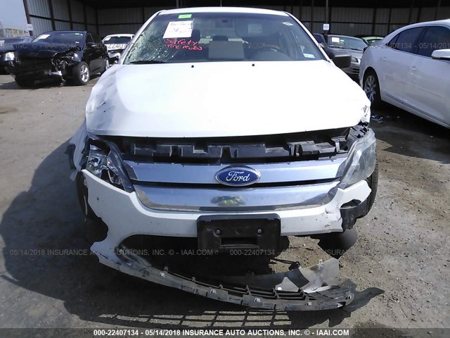 3FAHP0GA9BR268535 - 2011 FORD FUSION S WHITE photo 6