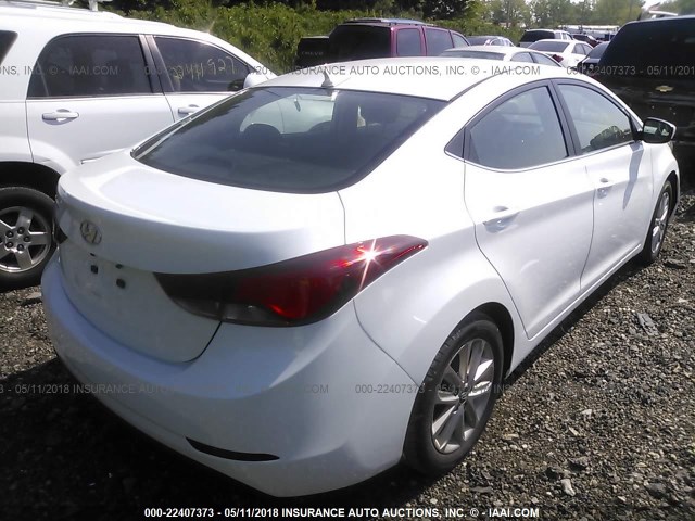 5NPDH4AE0FH596055 - 2015 HYUNDAI ELANTRA SE/SPORT/LIMITED WHITE photo 4