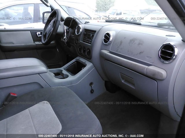 1FMPU16546LA07127 - 2006 FORD EXPEDITION XLT 白色 照片 5