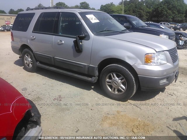 1FMPU15545LA76397 - 2005 FORD EXPEDITION XLT SILVER photo 1