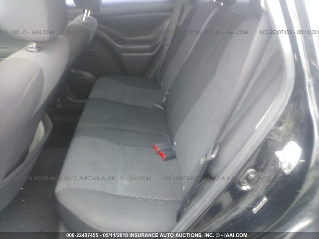 2T1KR32E48C713722 - 2008 TOYOTA COROLLA MATRIX XR BLACK photo 8