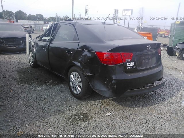 KNAFT4A21D5720650 - 2013 KIA FORTE LX BLACK photo 3