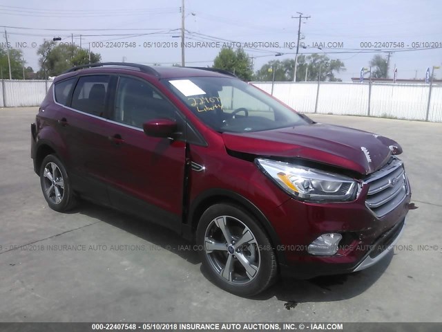 1FMCU0GD0HUA75758 - 2017 FORD ESCAPE SE RED photo 1