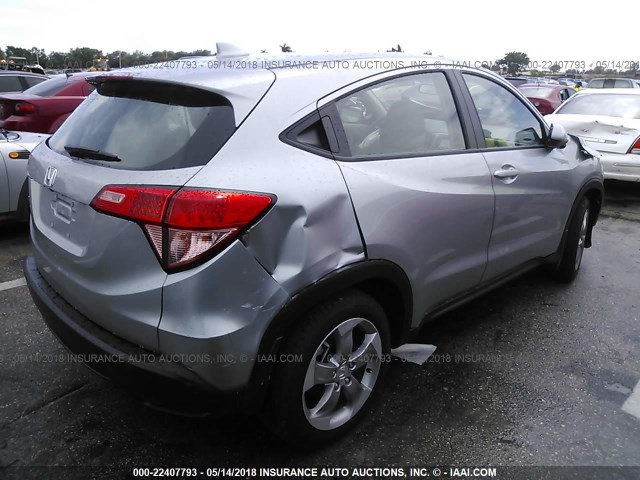 3CZRU5H37JM707273 - 2018 HONDA HR-V LX SILVER photo 4